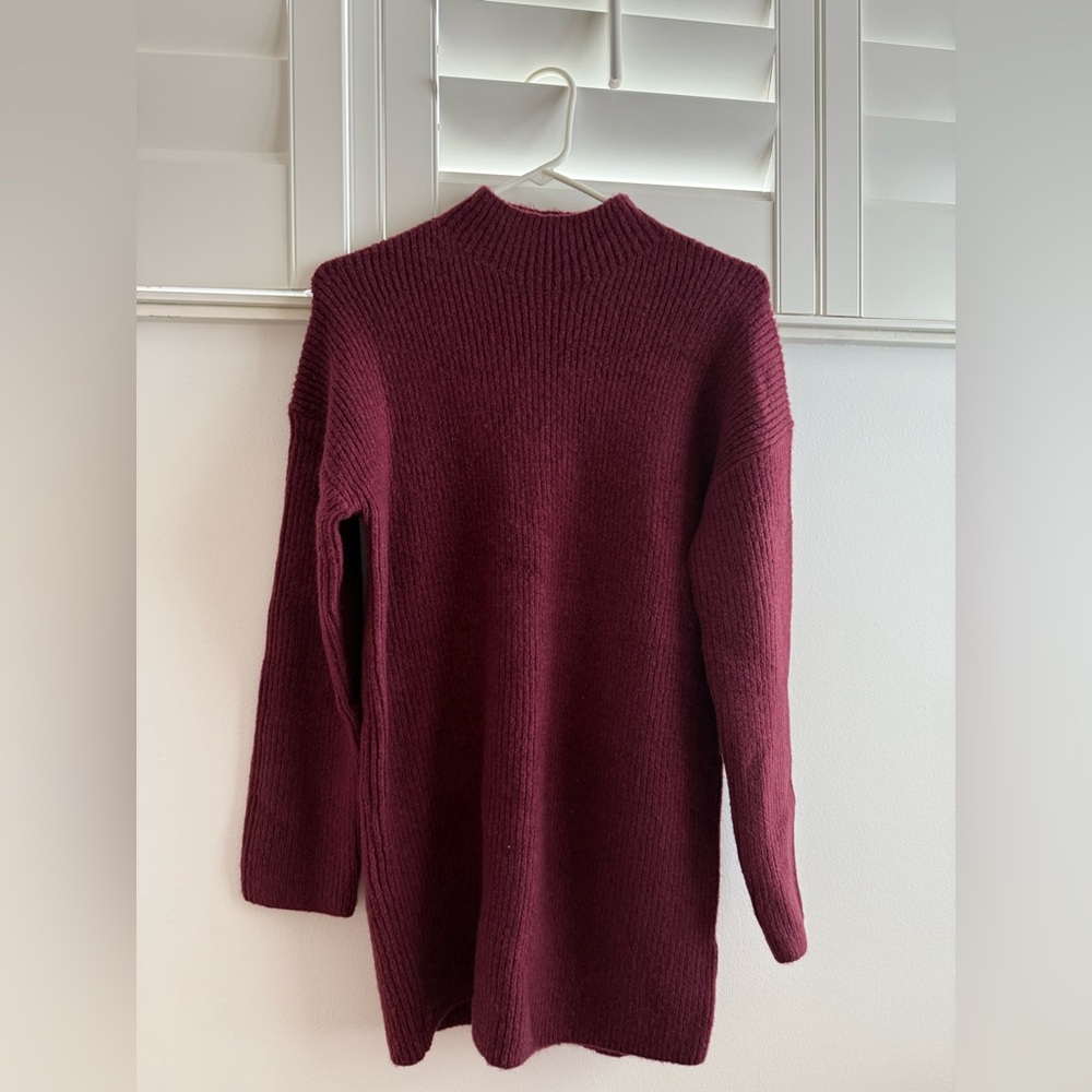 Abercrombie & Fitch Deep Red Turtleneck Sweater